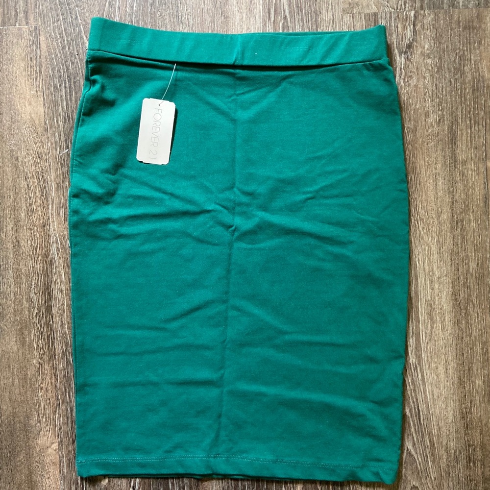 Forest green pencil skirt
